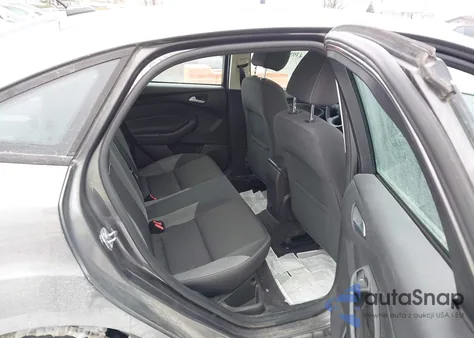 2014 Ford Focus Se z USA, uszkodzony, nr VIN 1FADP3F29EL388221